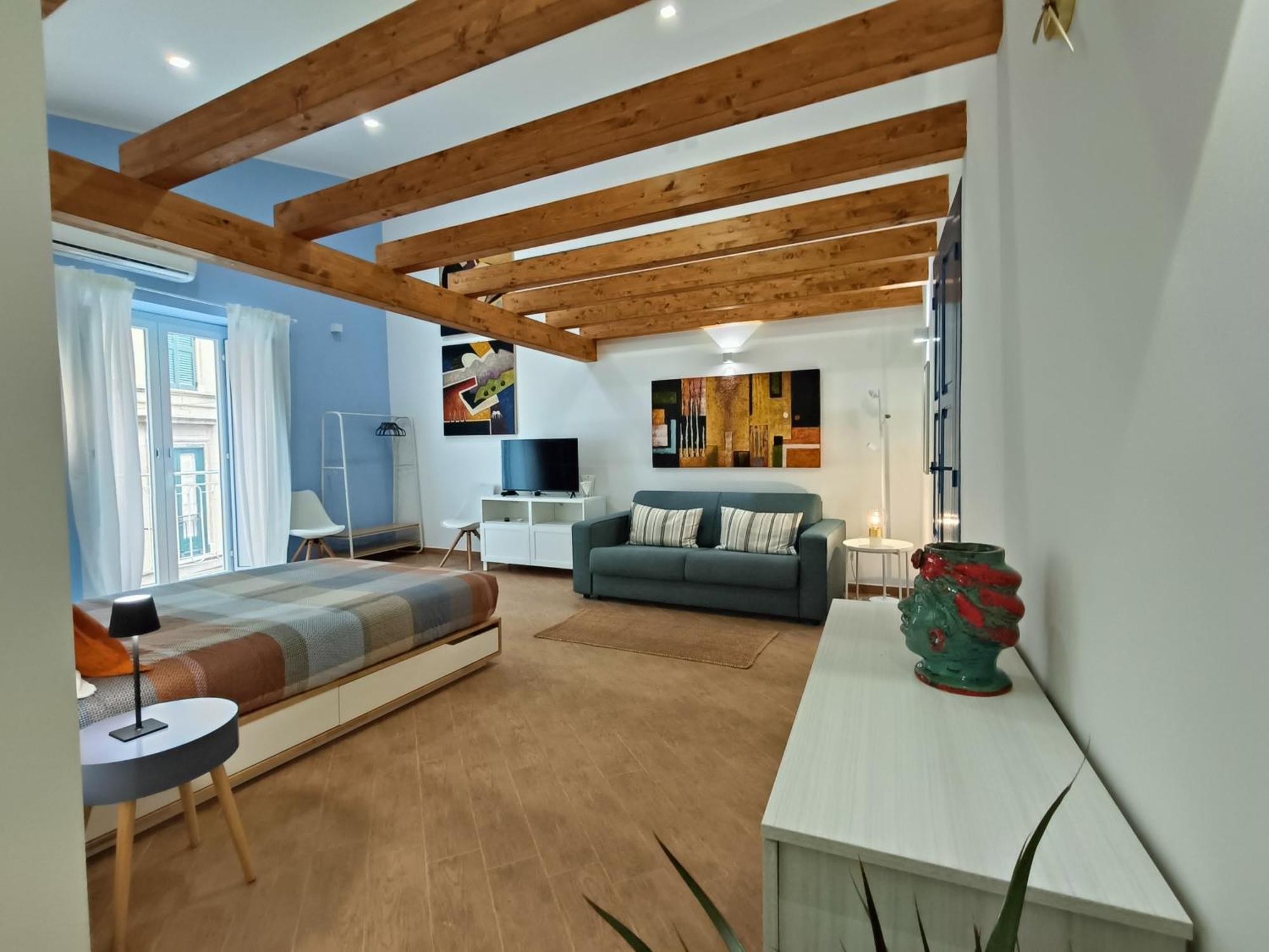 Momoflat Apartment *