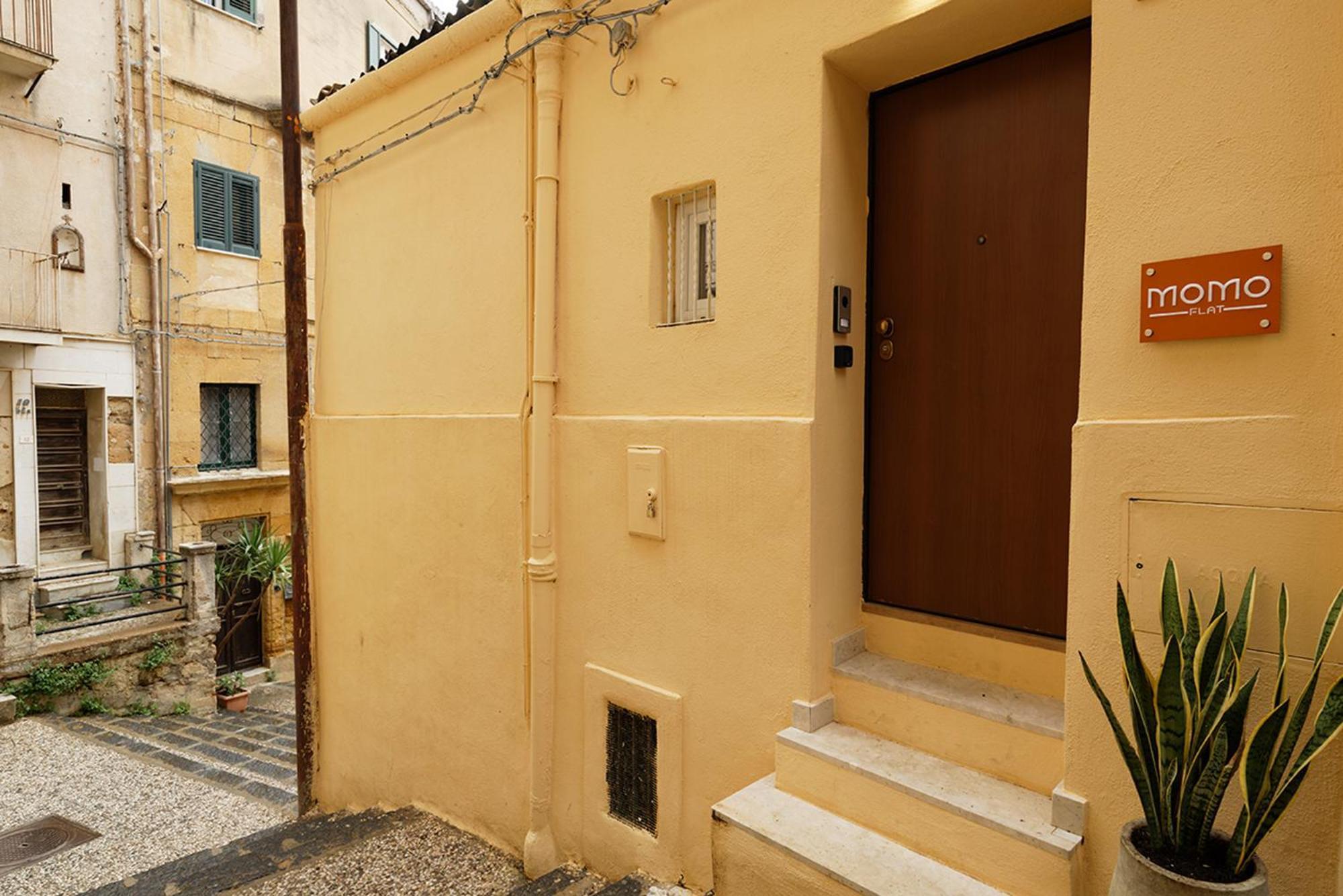 Momoflat * Agrigento